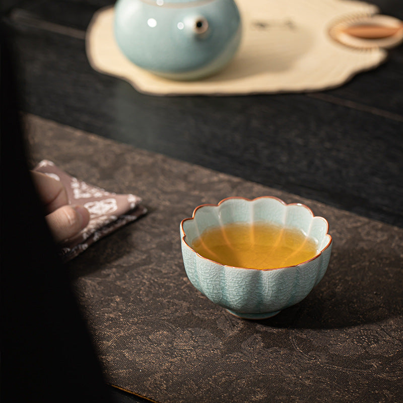 Ice Crackle Ru Kiln Teacup – Handmade Chinese Ceramic Gongfu Tea Cup | Ge Kiln Crackle Glaze Tasting Cup