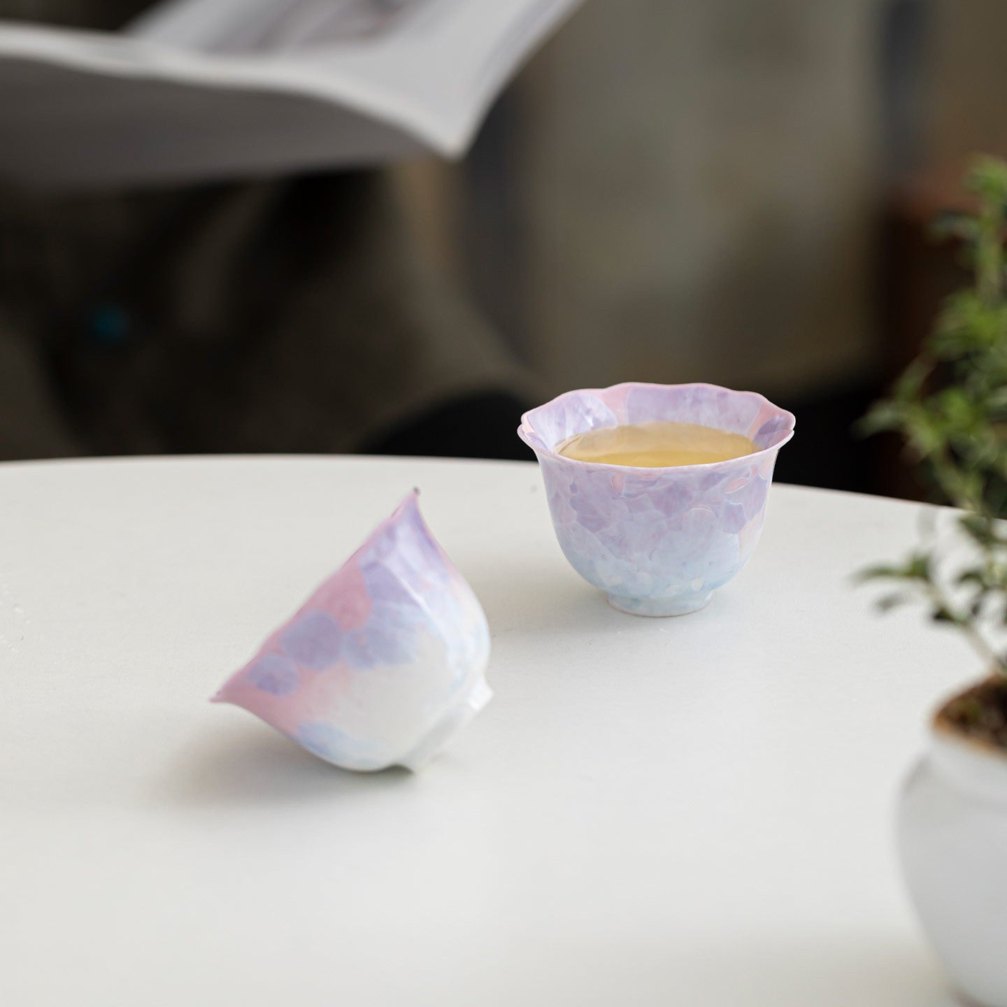 Kiln Crystal Glaze Scalloped Flared Tea Cup – Unique Gradient Pastel Gongfu Ware-8